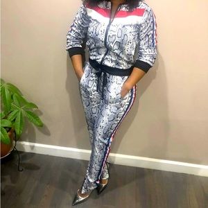 SNAKESKIN TURTLENECK ZIPPER JACKET COAT AND PANTS TRACKSUIT
